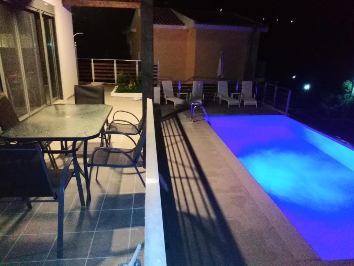Villa George Sunrise Ratzaklíon Exterior foto